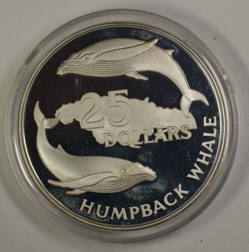 1985 Jamaica 25 Dollar Humpback Whale Proof Silver Coin (1 of 4)
