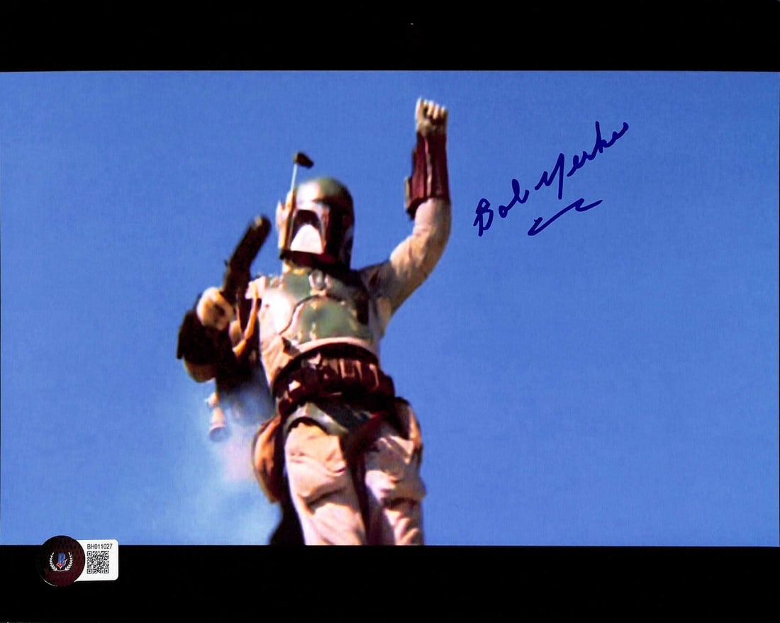 Signed 11x14 Photo Bob Yerkes as Flying Boba Fett with Beckett Authentication: Signed 11x14 Photo Bob Yerkes as Flying Boba Fett with Beckett Authentication This is an 11x14 photograph signed by stuntman Bob Yerkes, who portrayed the flying Boba Fett during the Sail Barge scene 