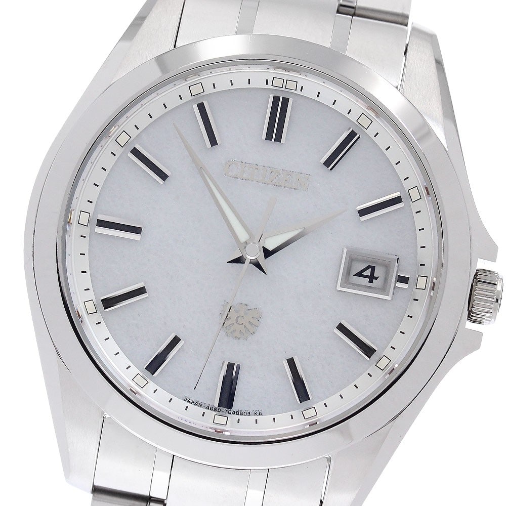 CITIZEN The Citizen mens titanium solar watch AQ4091-56A: CITIZEN The Citizen mens titanium solar watch AQ4091-56A Pre-owned CITIZEN The Citizen men's wristwatch with a white indigo-dyed Washi dial and solar movement. This watch features a titanium case and 