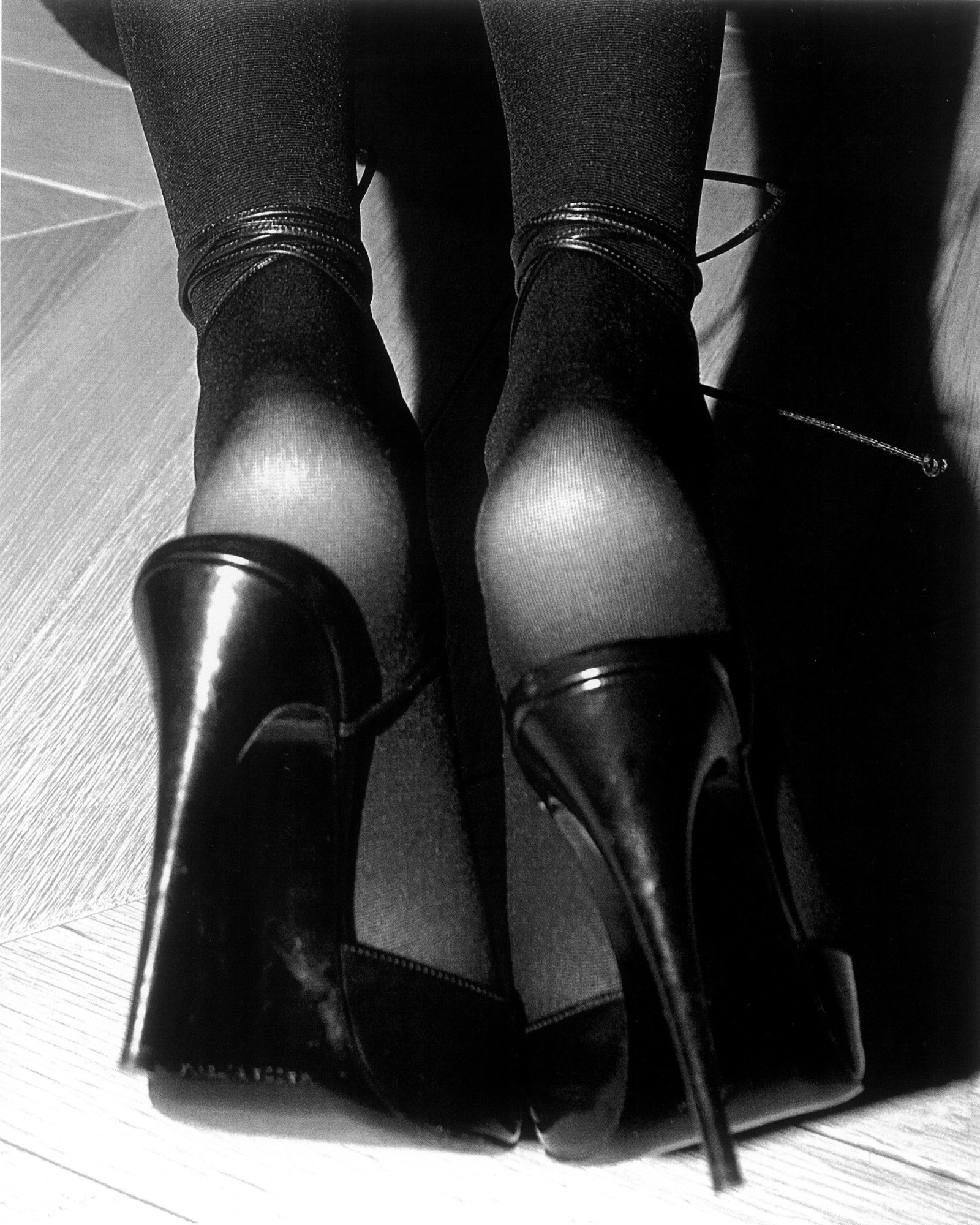 Kseniya Vashchenko Atomage Black & White Photography Ed of 7 39 x 31 in: Kseniya Vashchenko Atomage Black & White Photography Ed of 7 39 x 31 in "Atomage" is a striking piece of black and white photography by talented artist Kseniya Vashchenko. Created in 2022, this artwor