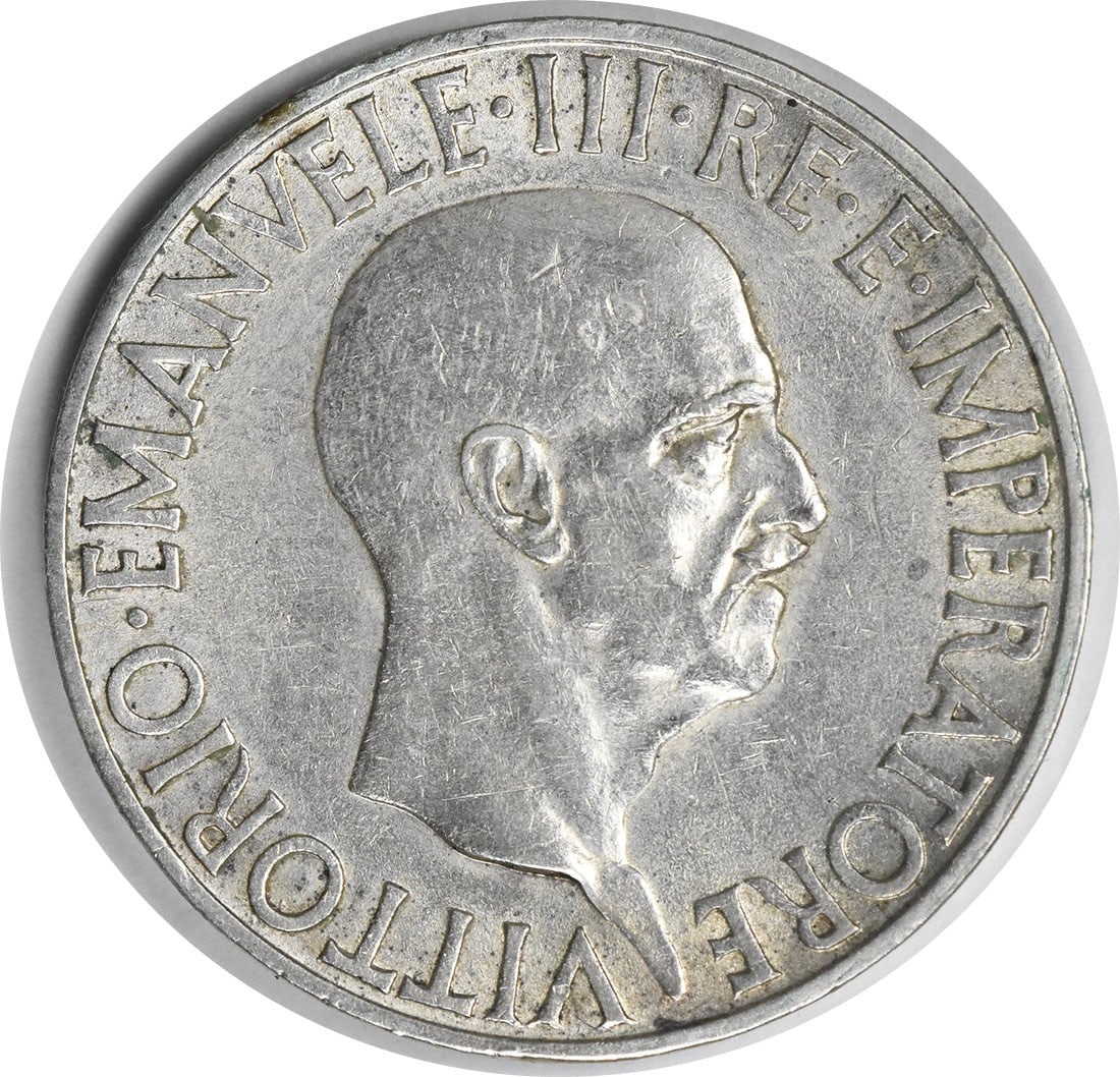 Italy 1936 R 10 Lire KM80 Coin Extremely Fine Uncertified: Italy 1936 R 10 Lire KM80 Coin Extremely Fine Uncertified This is a 1936 Italy 10 Lire coin, identified as KM80. The coin is circulated and graded XF (Extra Fine). It originates from Italy and is pre-