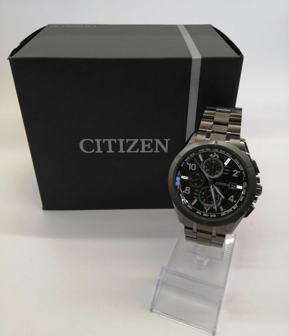 Citizen AT8166-59E Attesa mens titanium Eco-Drive wristwatch: Citizen AT8166-59E Attesa mens titanium Eco-Drive wristwatch Citizen Attesa Eco-Drive men's wristwatch with a black titanium Duratect finish. It is a pre-owned watch made in Japan and features a titan