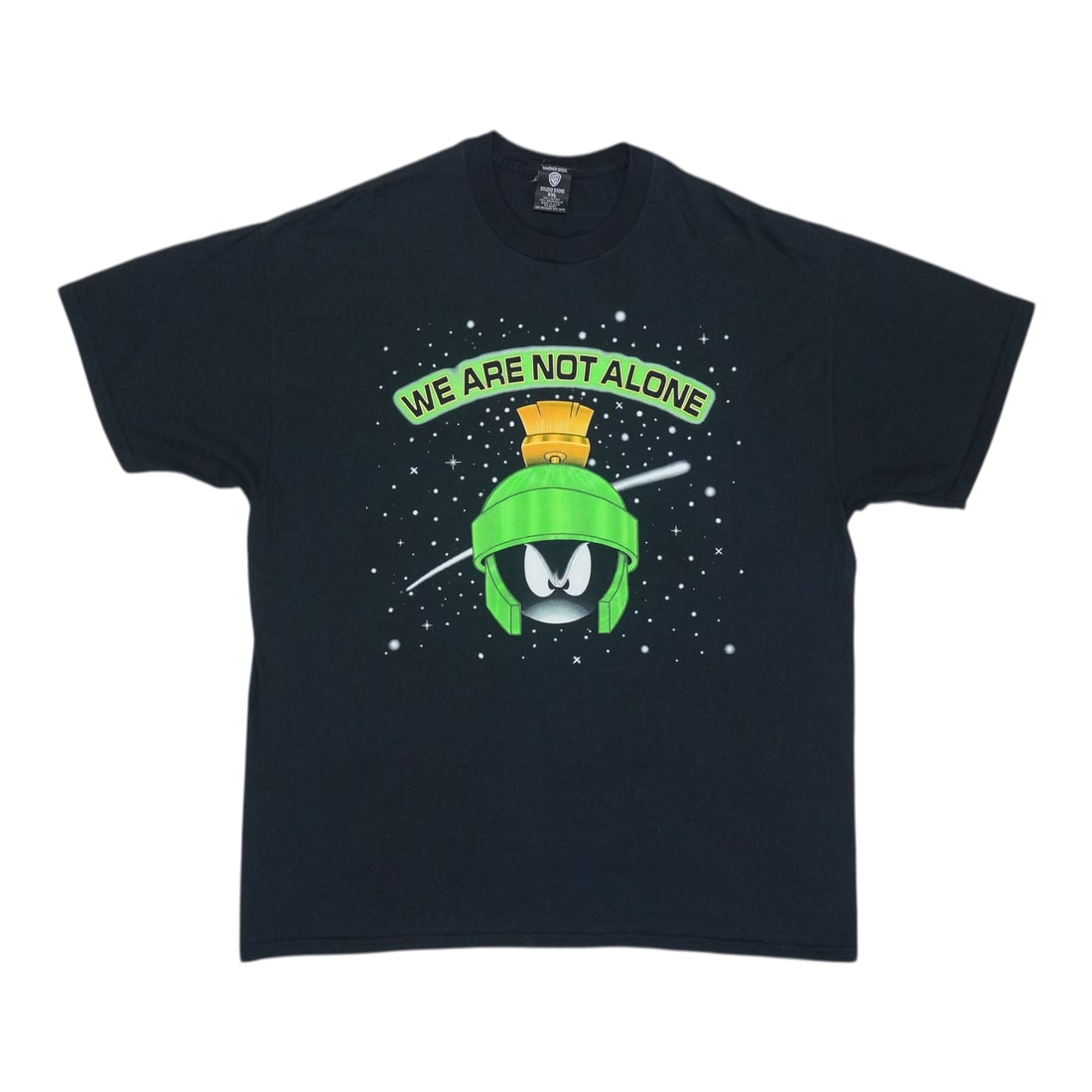 Vintage 1997 We Are Not Alone Marvin The Martian Black XXL Shirt: Vintage 1997 We Are Not Alone Marvin The Martian Black XXL Shirt This is an original vintage 1997 Marvin The Martian "We Are Not Alone" Warner Brothers shirt. Featuring no back graphics, this shirt is
