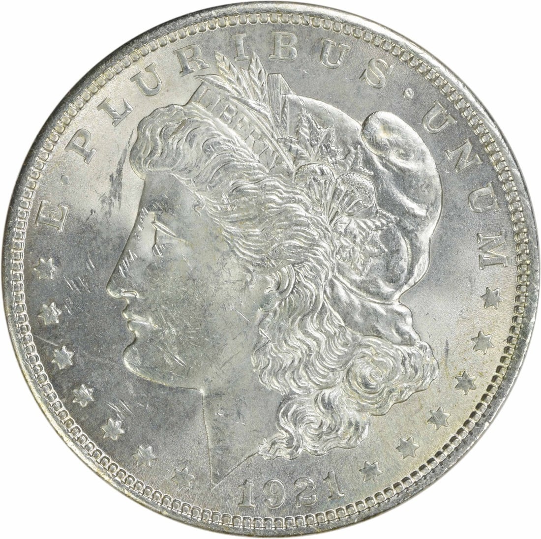 1921 Morgan Dollar Silver Coin Brilliant Uncirculated Uncertified: 1921 Morgan Dollar Silver Coin Brilliant Uncirculated Uncertified This is a 1921 Morgan Silver Dollar from the United States, featuring a bright uncirculated (BU) condition. The coin is uncertified, c