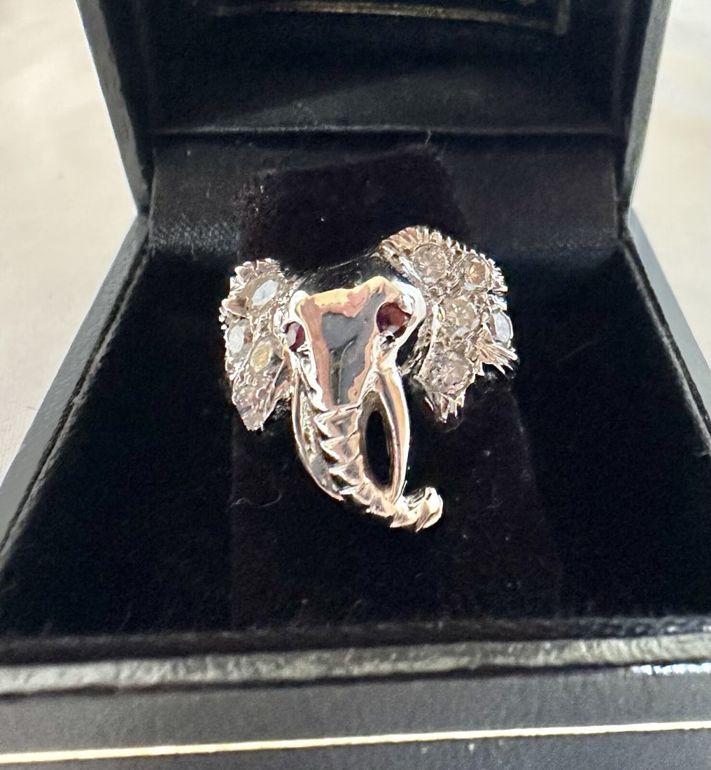Peter Lindeman Platinum Diamond Ruby Ring 6.5 GVS Diamonds - 2