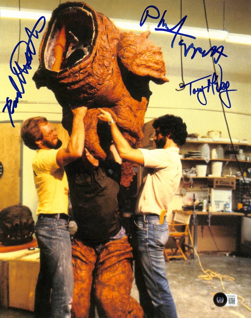 11x14 Star Wars Rancor Photo Signed by Tippett McVey Dutra Beckett Authenticated: 11x14 Star Wars Rancor Photo Signed by Tippett McVey Dutra Beckett Authenticated This is an original 11x14 photograph from Star Wars: Return of the Jedi featuring the Rancor, autographed by ILM model 