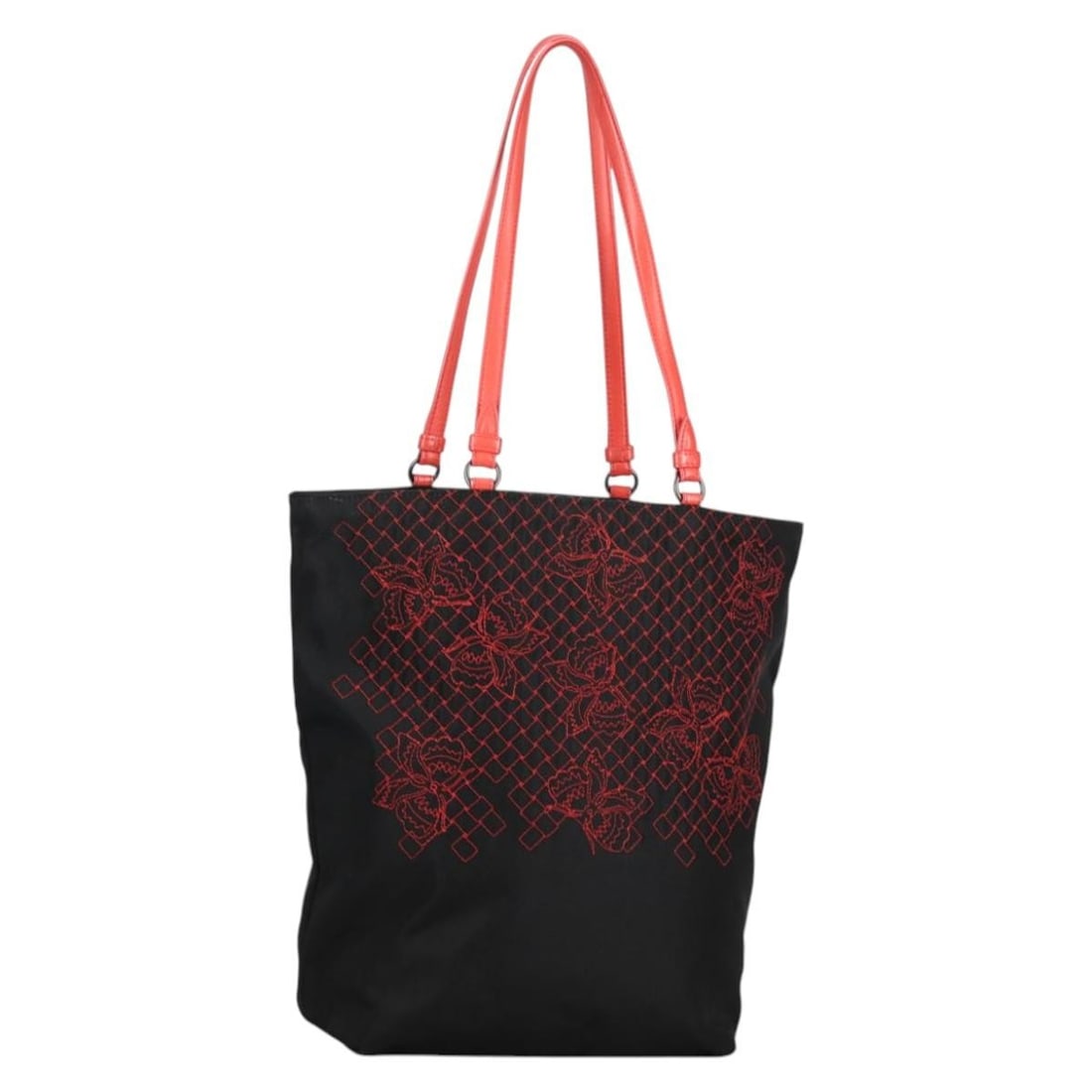 Bottega Veneta Black Red Nylon Tote Bag Auth Italy: Bottega Veneta Black Red Nylon Tote Bag Auth Italy This authentic Bottega Veneta tote bag combines functionality with luxury, crafted from durable nylon in a striking black and red color scheme. It fe