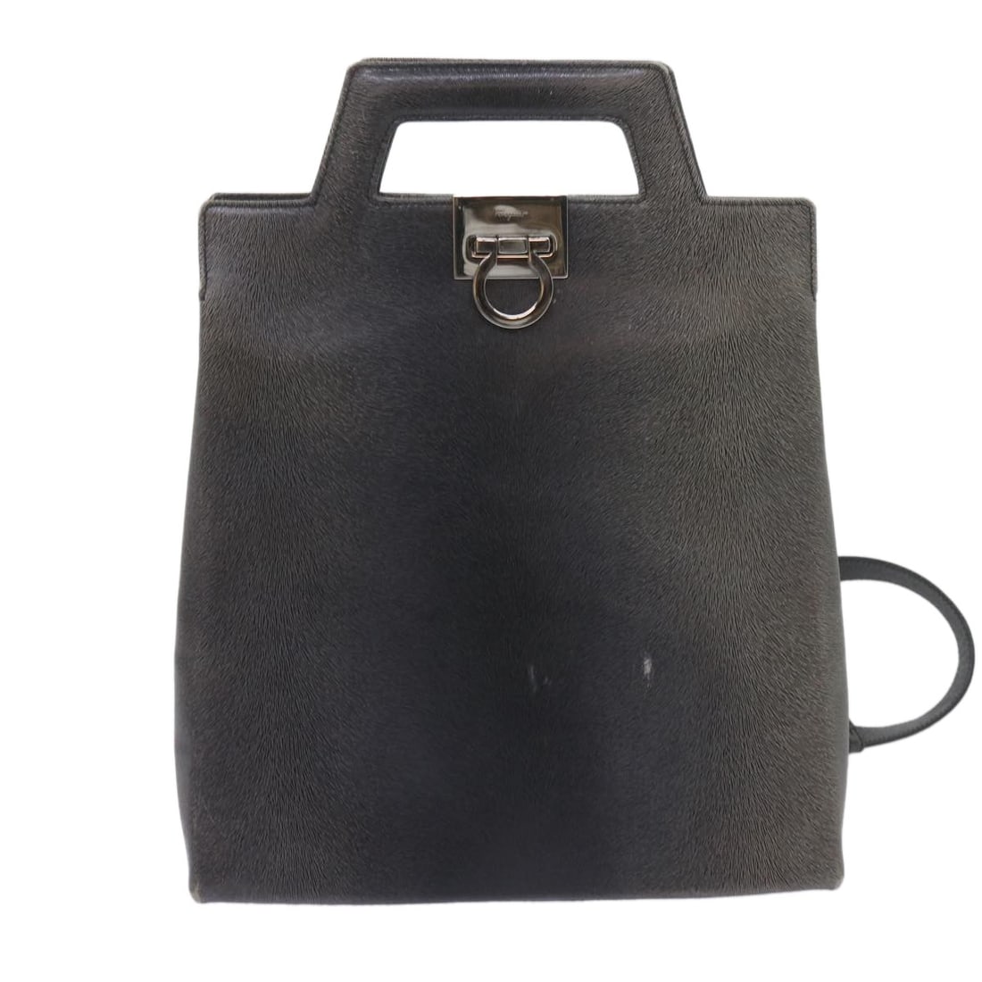 Gray Leather Handbag Salvatore Ferragamo Gancini Italy: Gray Leather Handbag Salvatore Ferragamo Gancini Italy Salvatore Ferragamo Gancini leather bag in gray. This women's bag is made in Italy and shows heavy overall use, priced to reflect. The exterior h