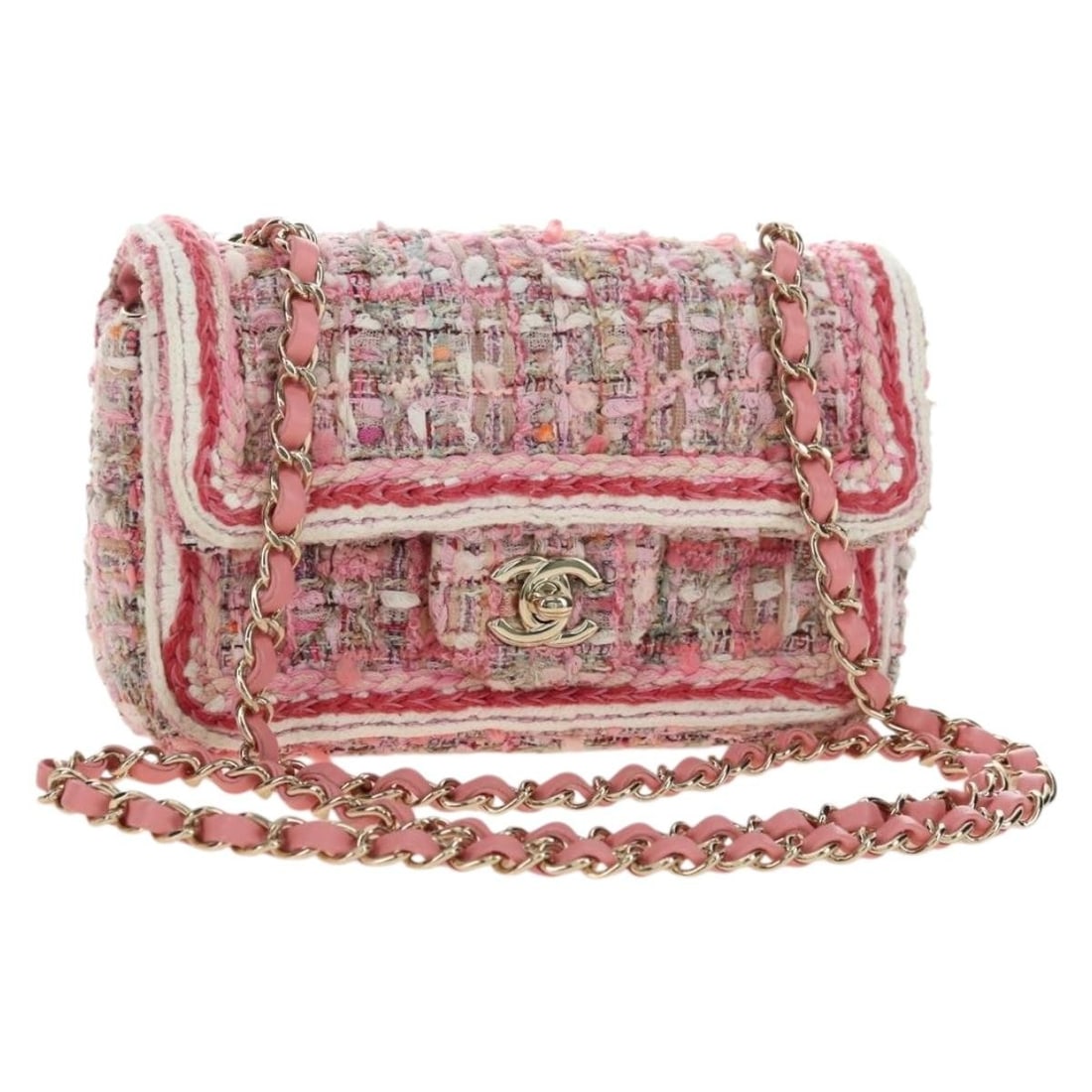 CHANEL Matelasse Wool Shoulder Bag Pink Gold Tone with Dust Bag: CHANEL Matelasse Wool Shoulder Bag Pink Gold Tone with Dust Bag Chanel Matelasse chain shoulder bag in pink and gold wool. Made in France, this women's shoulder bag features a shoulder drop of approxi