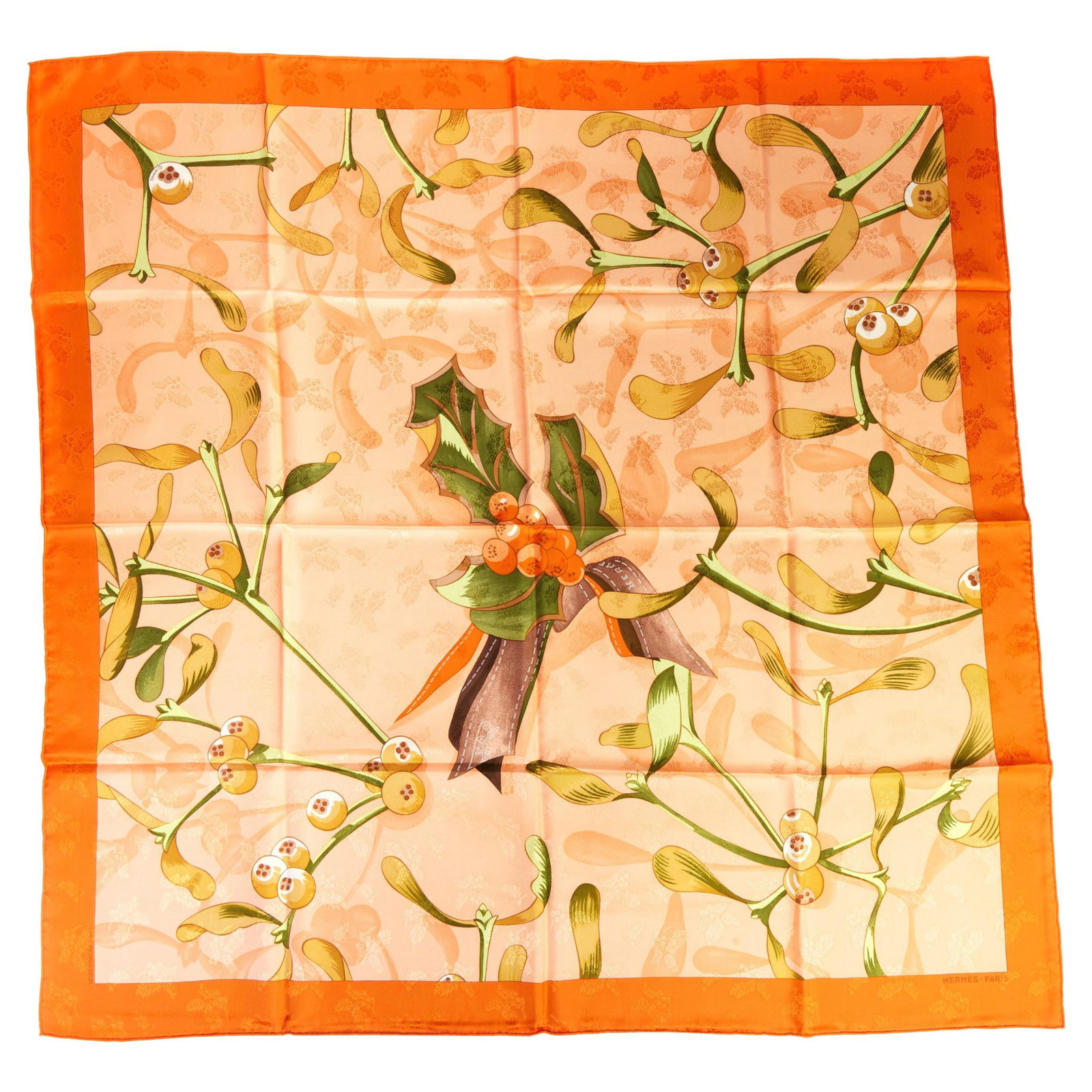 Hermes Neige d'Antan Orange Silk Scarf 35 in Luxury Design: Hermes Neige d'Antan Orange Silk Scarf 35 in Luxury Design This exquisite Hermes Neige d'Antan Silk Scarf showcases a stunning design in vibrant orange silk. With a generous size of 35 in (88.9 cm) by