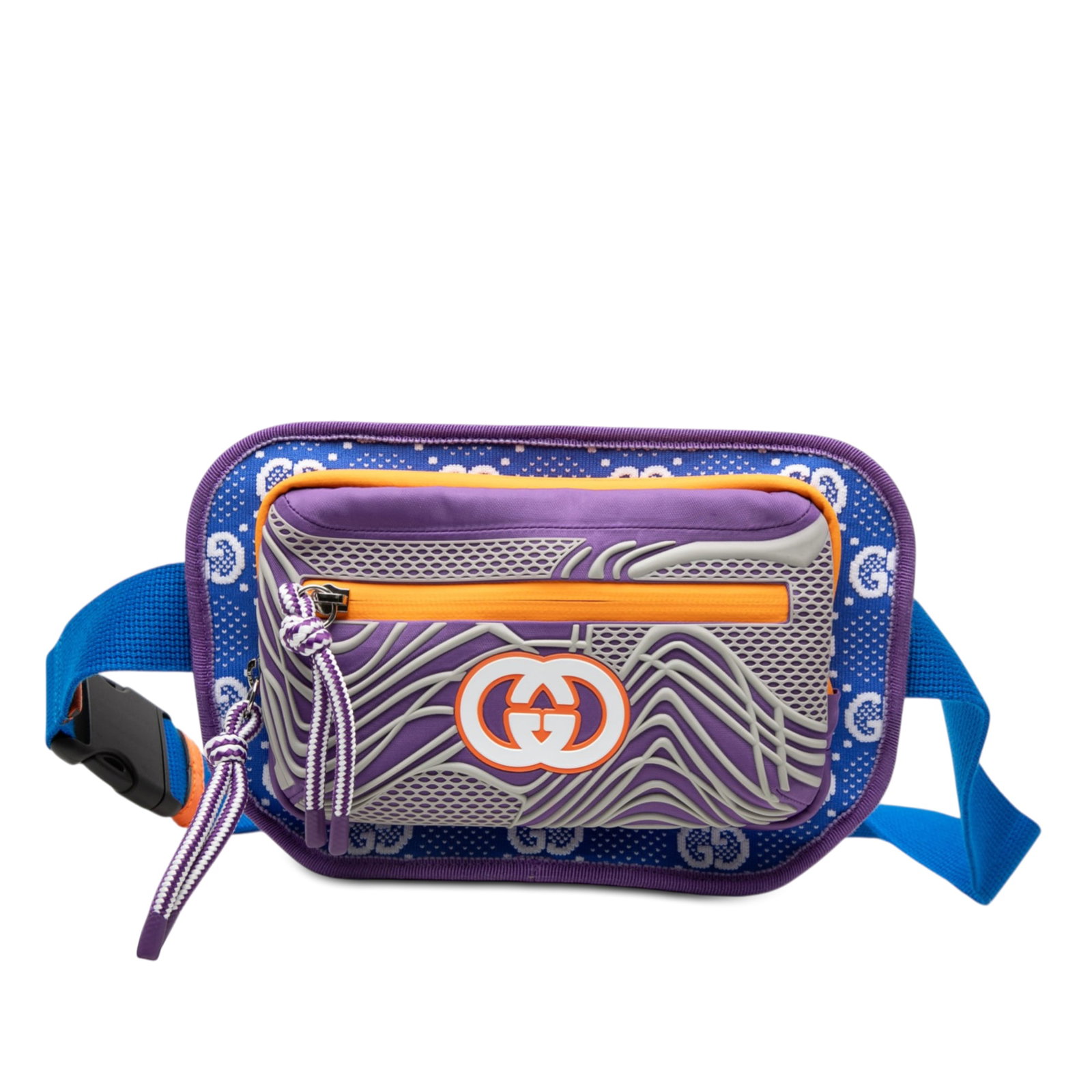 Gucci blue nylon waist bag GG rubber trim: Gucci blue nylon waist bag GG rubber trim This Gucci GG Nylon and Rubber Belt Bag features a blue nylon body with rubber accents and an adjustable waist strap for comfortable wear. The bag is designed