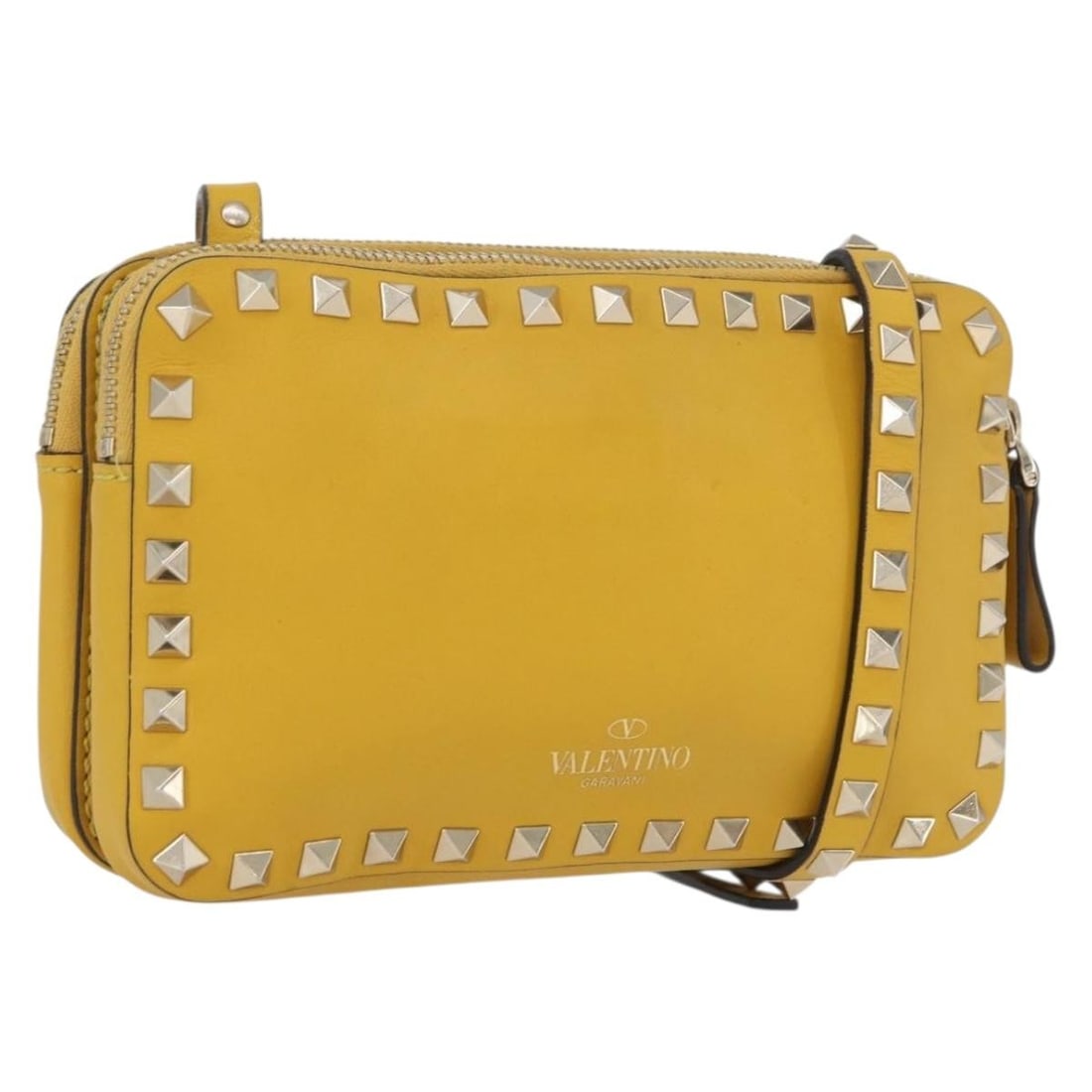 Gianni Versace Rock Studs Leather Shoulder Bag Yellow Gold: Gianni Versace Rock Studs Leather Shoulder Bag Yellow Gold Gianni Versace shoulder bag in yellow and gold leather with rock stud detailing. Made in Italy, this women's bag features a compact silhouett