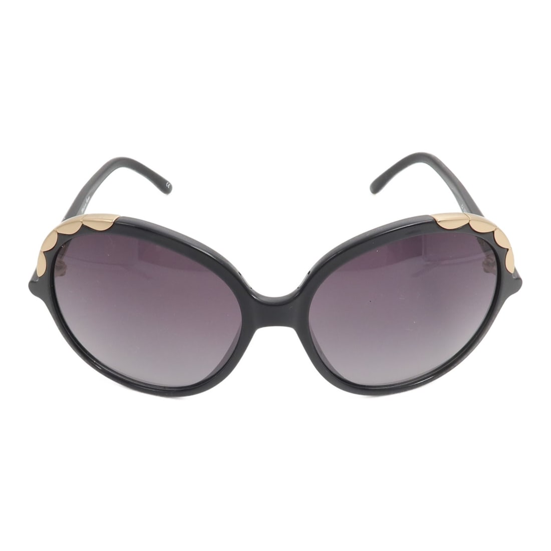 Chloe CL2222 Black PVC Women's Sunglasses: Chloe CL2222 Black PVC Women's Sunglasses Chloe CL2222 women's sunglasses in black PVC with a black frame. This pair is made in Italy and comes without accessories. Condition is AB: Very Good. Specifi