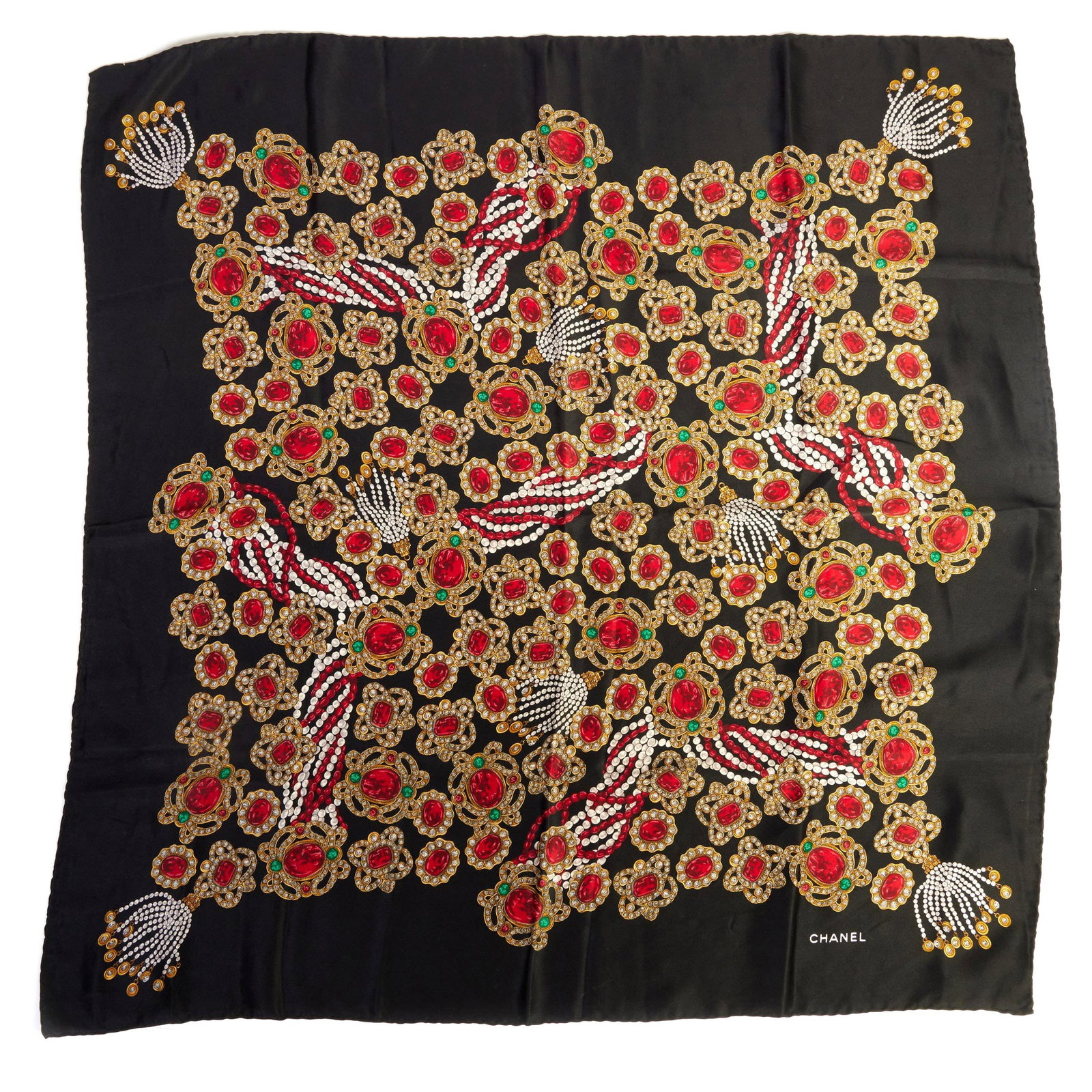 Chanel Vintage Black Silk Scarf with Gripoix Design 35in: Chanel Vintage Black Silk Scarf with Gripoix Design 35in This exquisite Chanel vintage black silk scarf features a stunning gripoix jewelry design that adds a touch of elegance to any outfit. With han