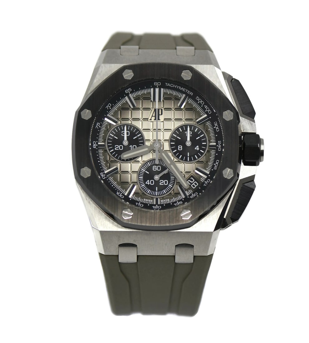 Audemars Piguet 26420SO Royal Oak Offshore 43mm steel wristwatch: Audemars Piguet 26420SO Royal Oak Offshore 43mm steel wristwatch Audemars Piguet Royal Oak Offshore wristwatch in stainless steel with a 43 mm case, gray dial, and rubber band. It features a mechanica
