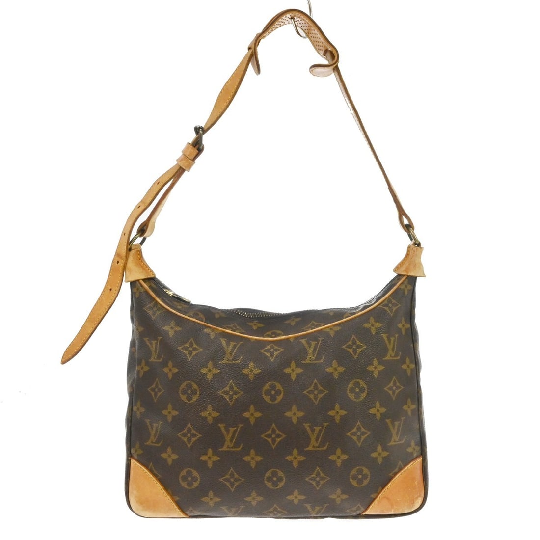 Louis Vuitton Boulogne 30 Monogram Shoulder Bag M51265: Louis Vuitton Boulogne 30 Monogram Shoulder Bag M51265 Vintage Louis Vuitton Boulogne 30 shoulder bag in brown Monogram canvas with leather trim and a beige lining. This women's shoulder bag features