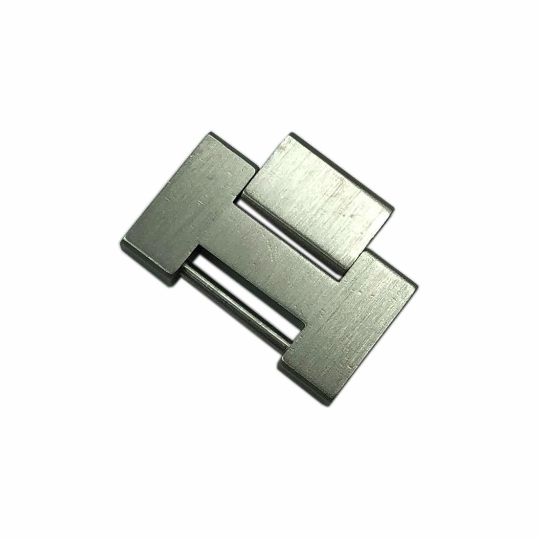 Cartier Tank Solo 18mm Authentic Brushed Steel Band Link: Cartier Tank Solo 18mm Authentic Brushed Steel Band Link Enhance your Cartier Tank Solo watch with this authentic 18mm brushed steel band link. This pre-owned bracelet link is unworn, showcasing the h