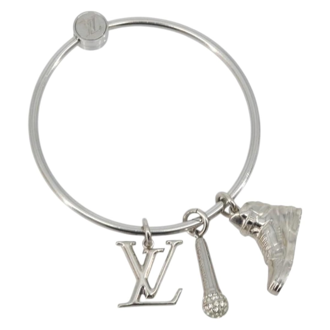 Louis Vuitton M68854 Round Metal Charm Silver Tone Italy: Louis Vuitton M68854 Round Metal Charm Silver Tone Italy Louis Vuitton Porte Cles Round Charm in silver-tone metal. This women's charm is made in Italy and comes with a dust bag and item box. Conditio