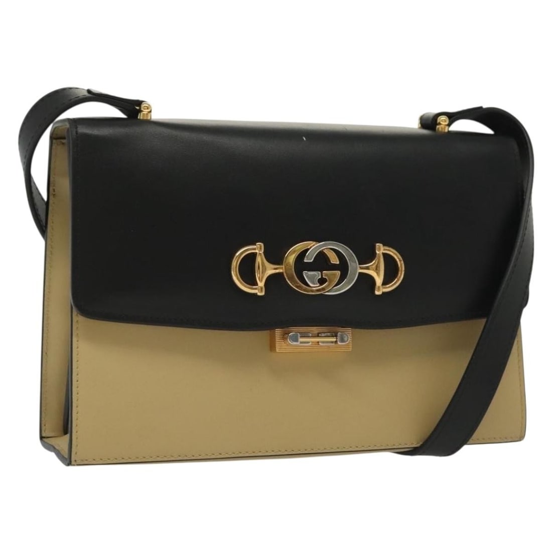 Gucci 576388 Zumi Horsebit leather shoulder bag beige with gold silver tone: Gucci 576388 Zumi Horsebit leather shoulder bag beige with gold silver tone Gucci Horsebit Zumi shoulder bag in beige leather with gold- and silver-tone accents. Made in Italy, this women's shoulder b