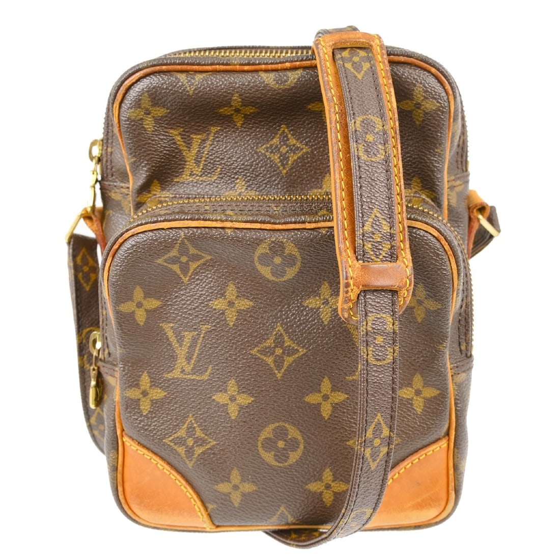 Louis Vuitton Amazone Monogram Canvas Crossbody Bag M45236: Louis Vuitton Amazone Monogram Canvas Crossbody Bag M45236 Vintage Louis Vuitton Amazon crossbody shoulder bag in brown Monogram canvas and leather. This unisex medium bag features a zip closure, cros