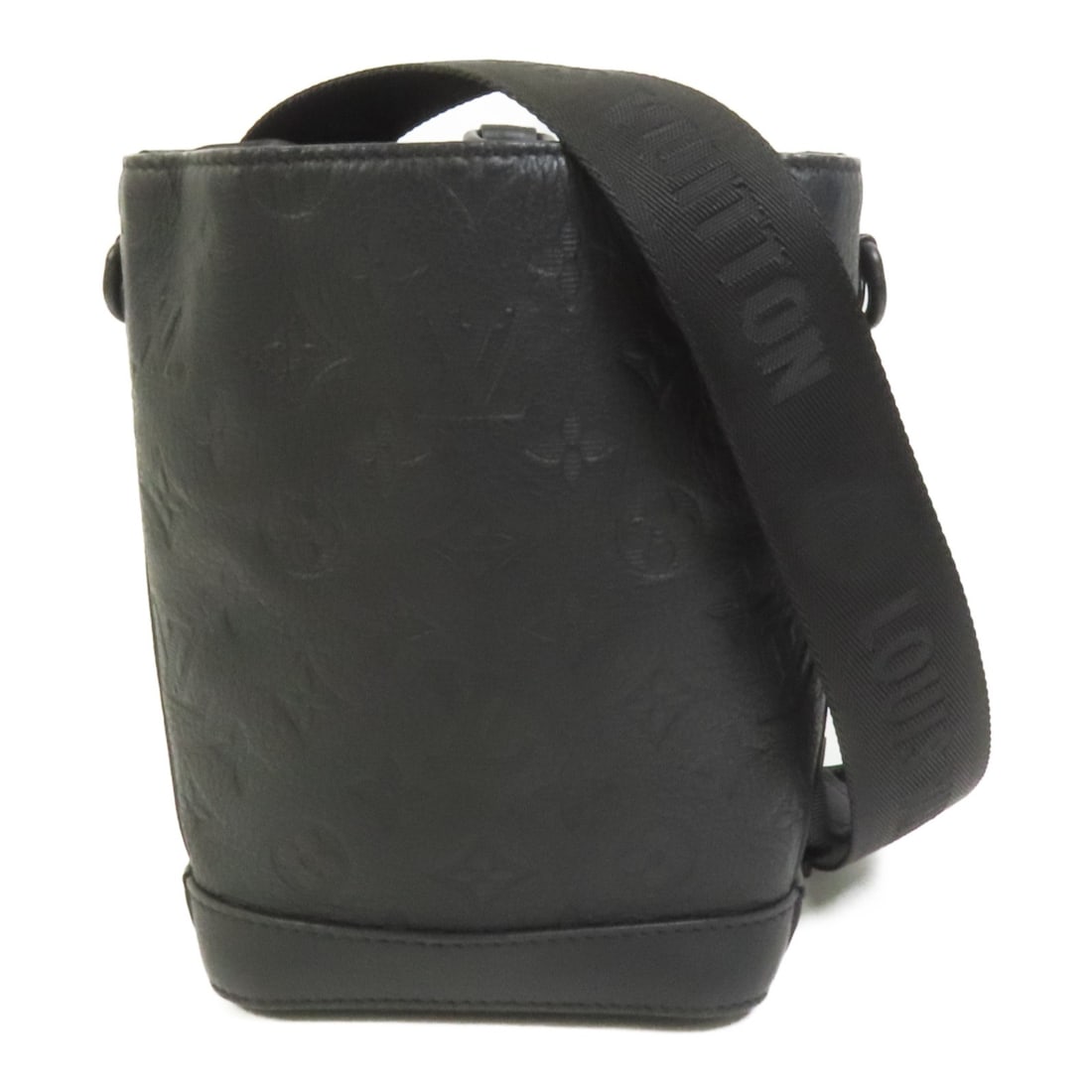 Louis Vuitton M82248 Neo Sling Shoulder Bag Black Calfskin: Louis Vuitton M82248 Neo Sling Shoulder Bag Black Calfskin Louis Vuitton LV Neo Sling Shoulder Bag, model M82248, in BlackxBlack with Monogram Shadow and calfskin (cowhide). This women's shoulder bag 