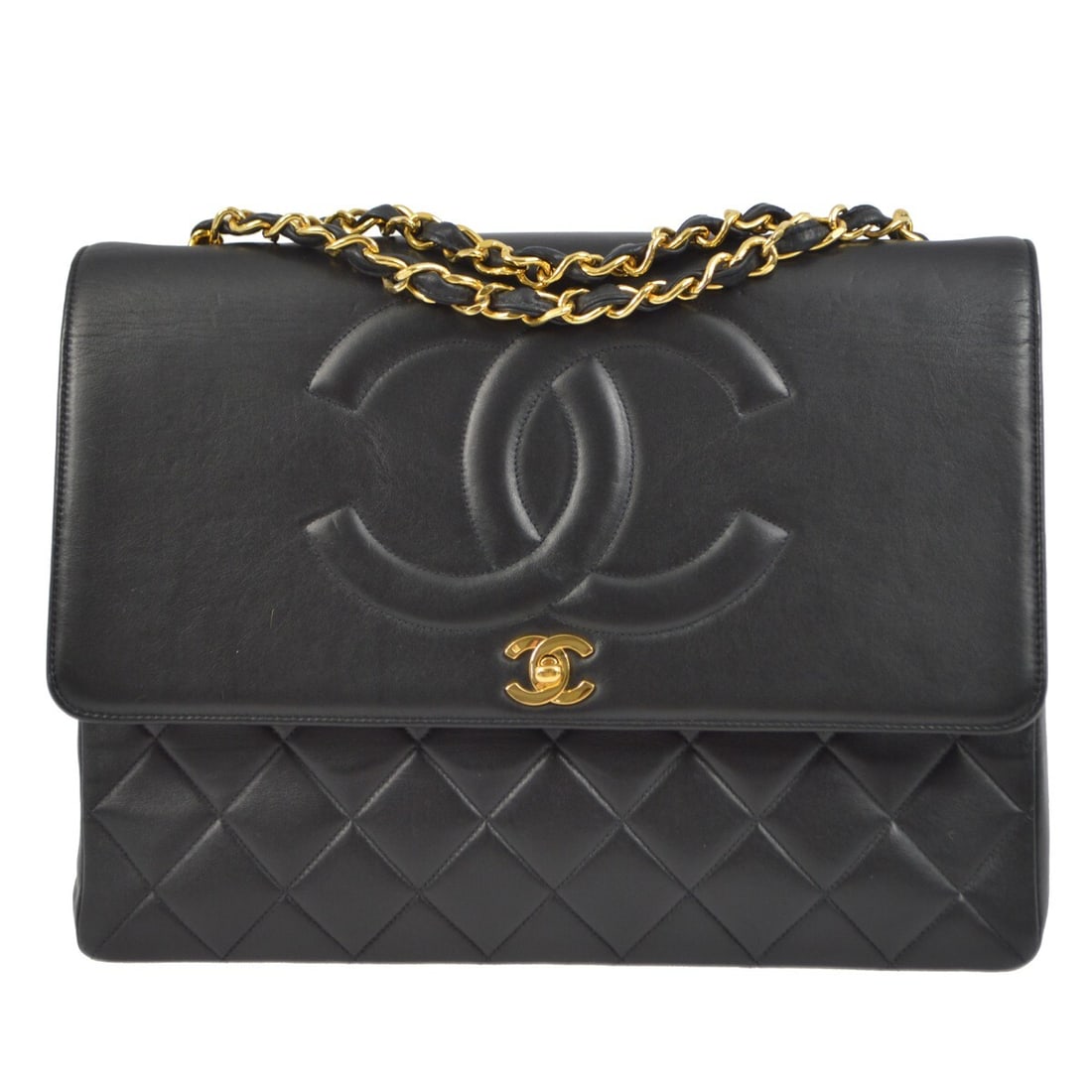 CHANEL Classic Single Flap quilted black lambskin shoulder bag: CHANEL Classic Single Flap quilted black lambskin shoulder bag Chanel Straight Flap shoulder bag in black quilted lambskin leather with a flap turnlock closure and chain shoulder strap. The bag featur
