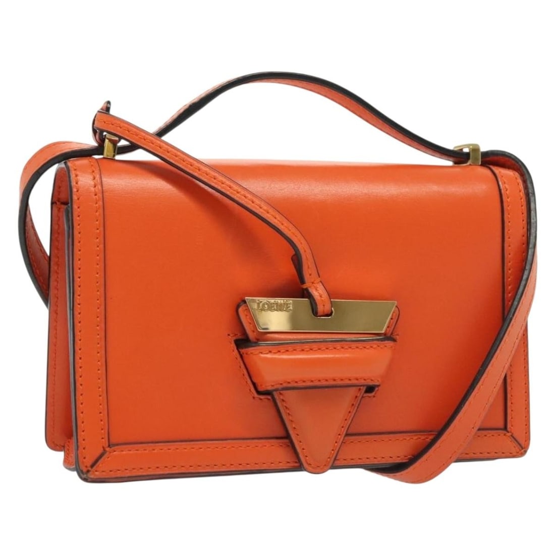 LOEWE Barcelona Orange Leather Womens Shoulder Bag Made in Spain: LOEWE Barcelona Orange Leather Womens Shoulder Bag Made in Spain Authentic LOEWE Barcelona shoulder bag in orange leather. Made in Spain, this women's bag features a compact structured silhouette with