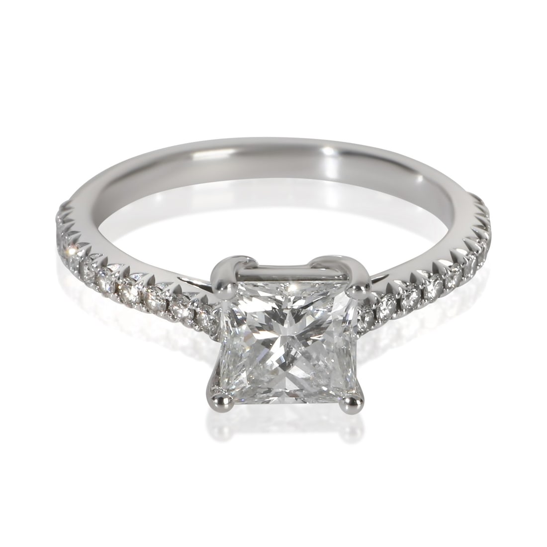 Tiffany Novo Platinum Princess Diamond Ring 0.99 ct Size 5: Tiffany Novo Platinum Princess Diamond Ring 0.99 ct Size 5 This pre-owned Tiffany & Co. Novo engagement ring features a 0.99 carat princess-cut diamond as the center stone, complemented by additional 