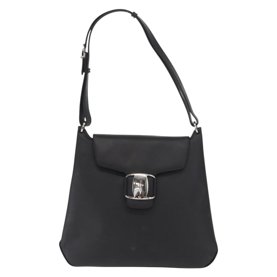 Black Leather Shoulder Bag Salvatore Ferragamo Vala: Black Leather Shoulder Bag Salvatore Ferragamo Vala This Salvatore Ferragamo Vala shoulder bag is crafted from black leather and designed for women. The bag features a structured silhouette with a sho