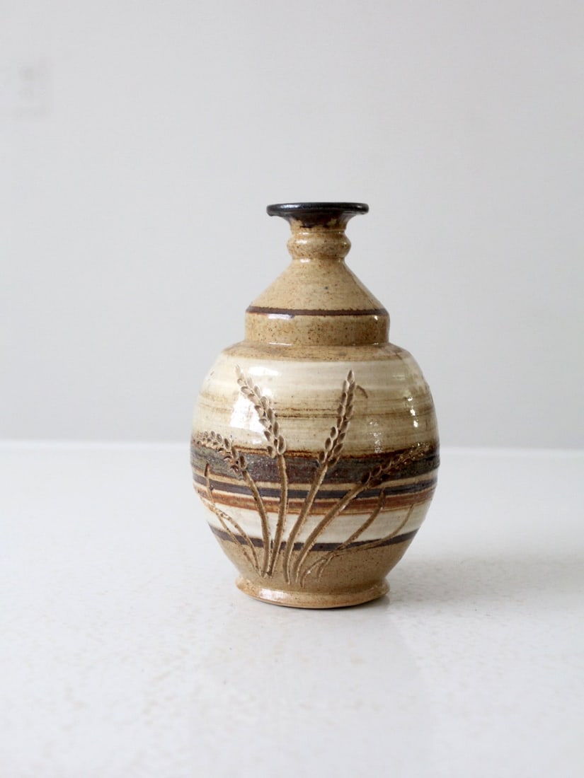 Handmade Vintage Studio Pottery Vase with Etched Wheat Design (1 of 9)