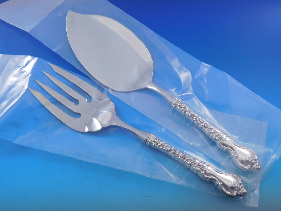 Du Barry International Silver Salmon Serving Set 2-Piece Custom Made: Du Barry International Silver Salmon Serving Set 2-Piece Custom Made This exquisite 2-piece salmon serving set from the Du Barry pattern by International Silver is crafted from high-quality sterling s