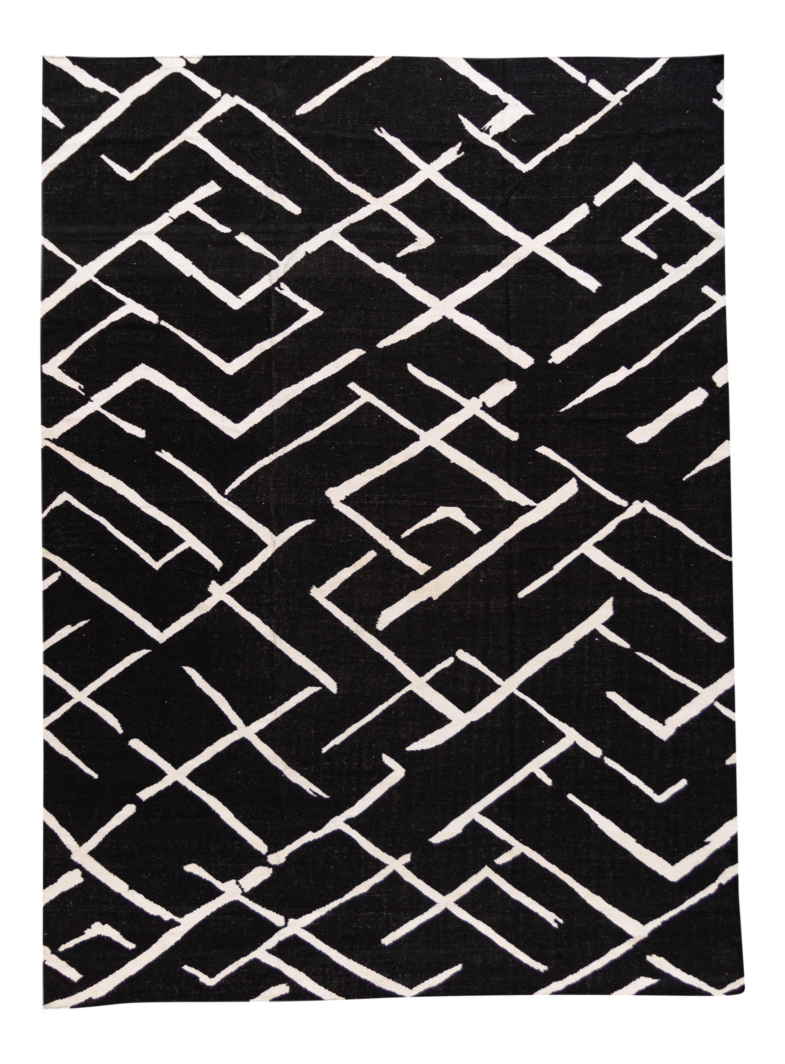 Hand-Knotted 21st Century Modern Kilim Wool Rug Black 10'3 x 13'11: Hand-Knotted 21st Century Modern Kilim Wool Rug Black 10'3 x 13'11 This stunning 21st Century Modern Kilim rug features a striking black field adorned with white accents and a captivating allover geom