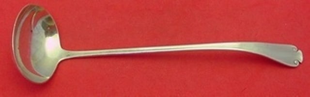 Tiffany & Co Flemish Sterling Silver Sauce Ladle 7 Inch: Tiffany & Co Flemish Sterling Silver Sauce Ladle 7 Inch This exquisite 7" sauce ladle is crafted from sterling silver and features the elegant Flemish pattern by Tiffany & Co. Made between 1900 and 19
