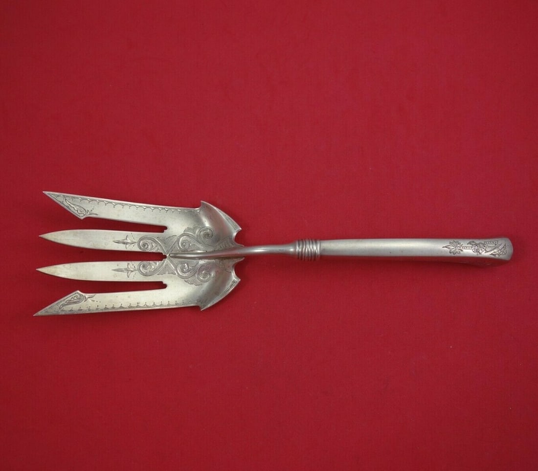 Gorham Angelo Sterling Silver Buffet Fork 9 1/4 Bright-Cut: Gorham Angelo Sterling Silver Buffet Fork 9 1/4 Bright-Cut This exquisite buffet fork from the Angelo pattern by Gorham is crafted from high-quality sterling silver and measures 9 1/4 inches in length