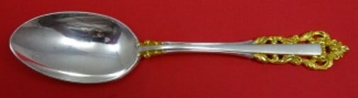 Gorham Medici New Sterling Silver Serving Spoon Vintage 8 3/4": Gorham Medici New Sterling Silver Serving Spoon Vintage 8 3/4" This exquisite serving spoon is crafted from high-quality sterling silver by Gorham, featuring the elegant Medici New pattern. Measuring 