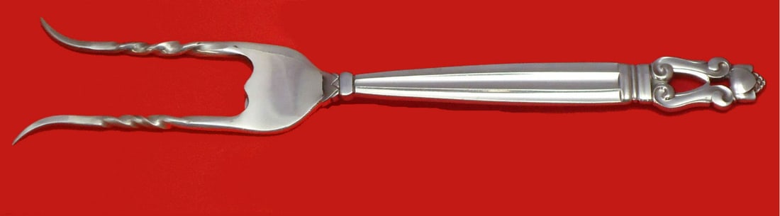 Georg Jensen Acorn Sterling Silver Serving Fork Custom Baked Potato 6 5/8: Georg Jensen Acorn Sterling Silver Serving Fork Custom Baked Potato 6 5/8 Custom-made Acorn by Georg Jensen serving fork in sterling silver, made in Denmark. This post-1940 piece is described as a bak