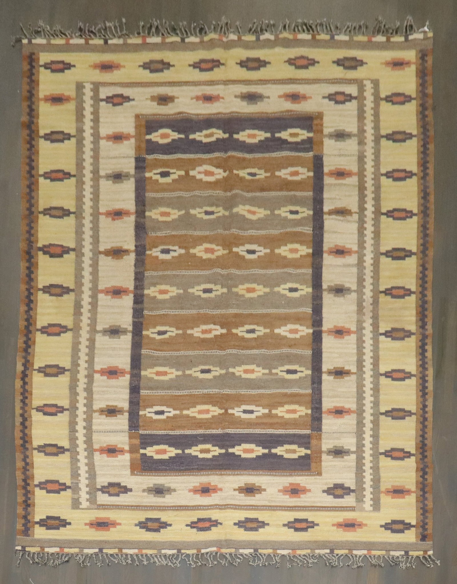 8' 3" x 10' 5" Mid 20th Century Swedish Kilim Rug (1 of 7)