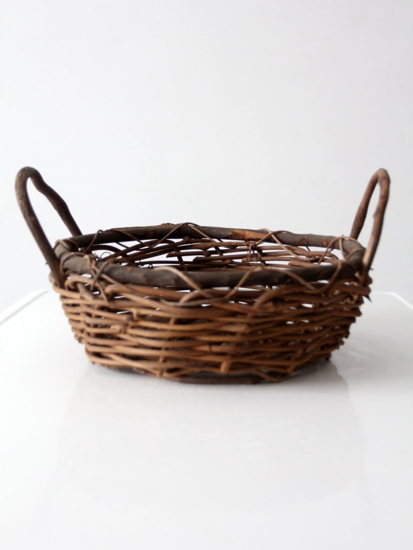 Arched Handle Vine Basket Handwoven Vintage (1 of 13)