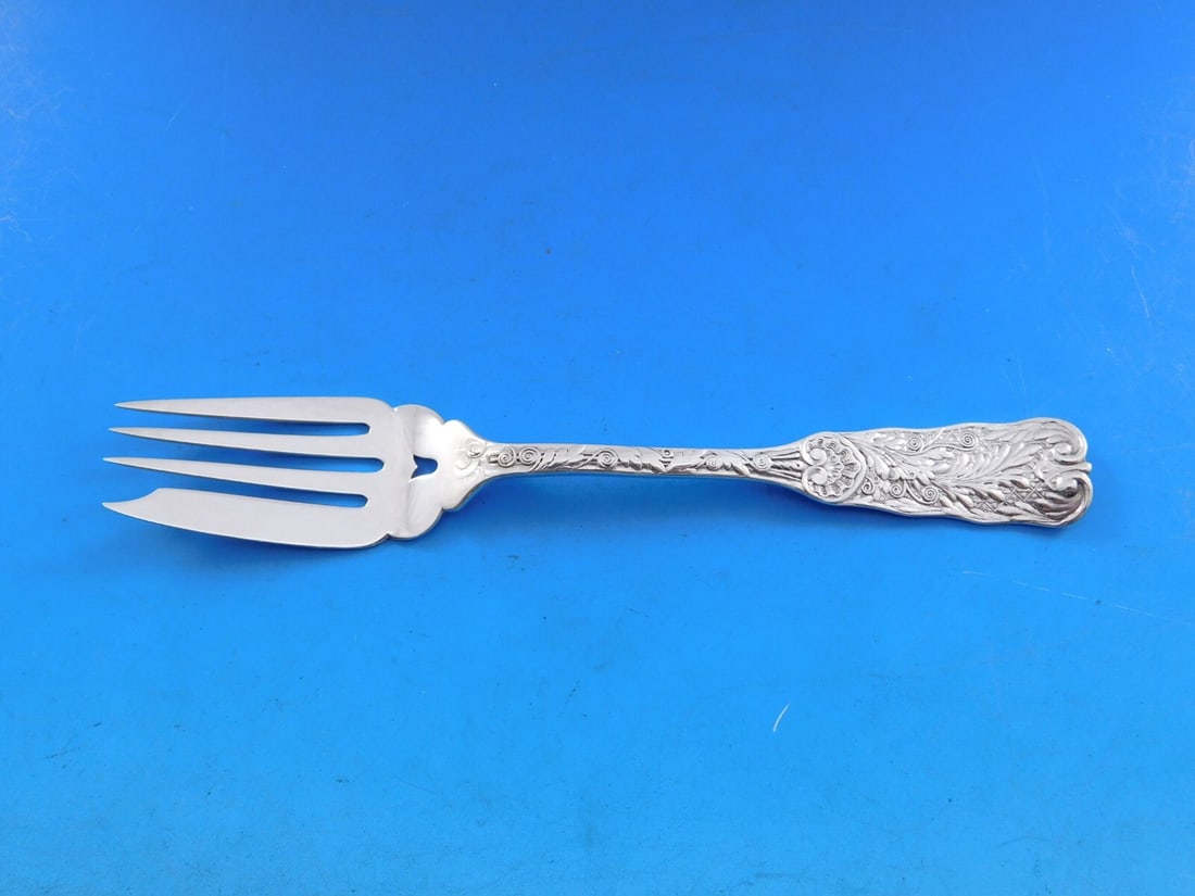 Gorham Saint Cloud Sterling Silver 6" Pierced Salad Fork Vintage: Gorham Saint Cloud Sterling Silver 6" Pierced Salad Fork Vintage Discover the elegance of the Saint Cloud salad fork by Gorham, a stunning piece of vintage flatware crafted from high-quality sterling 