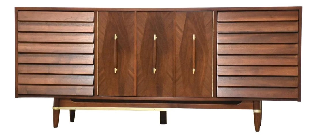 1960s American of Martinsville Walnut Dresser by Merton Gershun: 1960s American of Martinsville Walnut Dresser by Merton Gershun Introducing a stunning mid-century modern walnut dresser designed by Merton Gershun for American of Martinsville. This elegant piece fea