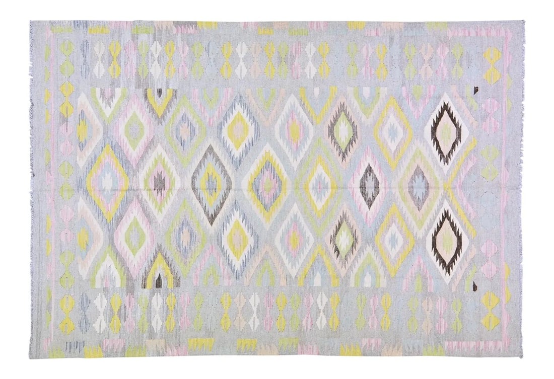 Afghan Maimana Kilim Rug Handwoven Organic Wool Geometric Vintage 5'6" x 8': Afghan Maimana Kilim Rug Handwoven Organic Wool Geometric Vintage 5'6" x 8' This vintage Afghan Maimana kilim is hand woven from organic wool and features a geometric pattern in natural colors. The ru