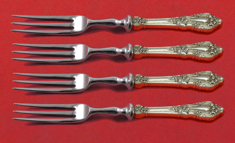 Lunt Eloquence Sterling Silver 4-Piece Fruit Fork Set 6-Inch: Lunt Eloquence Sterling Silver 4-Piece Fruit Fork Set 6-Inch Enhance your dining experience with this exquisite 4-piece fruit fork set from Lunt, crafted in sterling silver and featuring the elegant