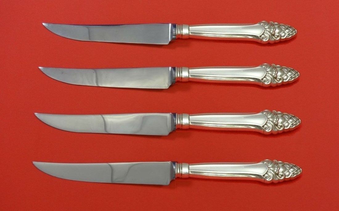 Gorham Sovereign Old Sterling Silver Steak Knife Set 4pc Custom 8.5": Gorham Sovereign Old Sterling Silver Steak Knife Set 4pc Custom 8.5" Enhance your dining experience with this exquisite 4-piece steak knife set from the renowned Gorham, featuring the elegant Sovereig