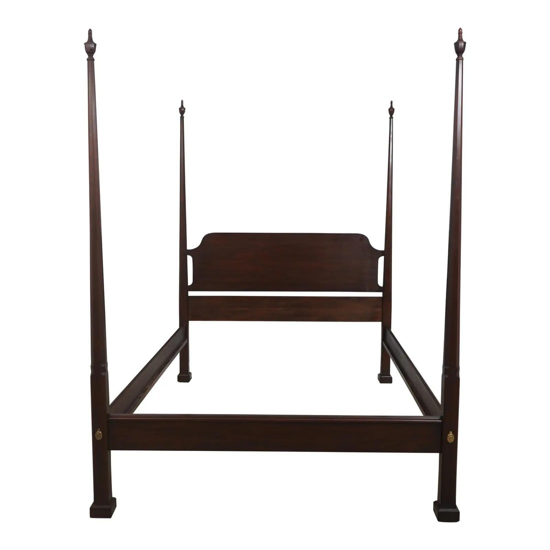 Mahogany Queen Pencil Poster Bed Model 170 Traditional Design (1 of 10)