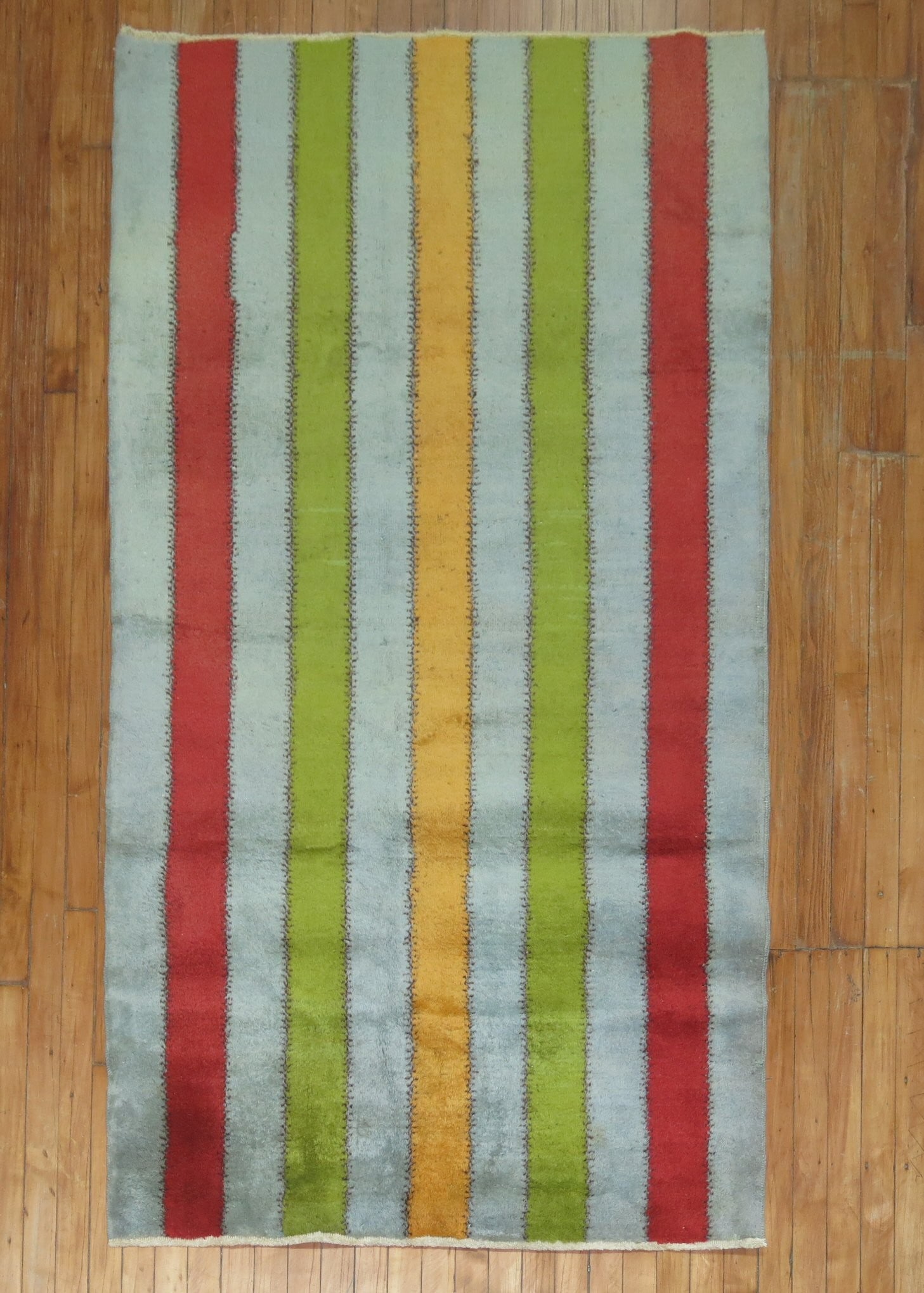 3' 9" x 6' 10" Mid 20th Century Turkish accent rug: 3' 9" x 6' 10" Mid 20th Century Turkish accent rug Vintage Turkish Deco accent rug from the mid-20th century. This pre-owned rectangular rug features a striped pattern, as shown in the provided image 