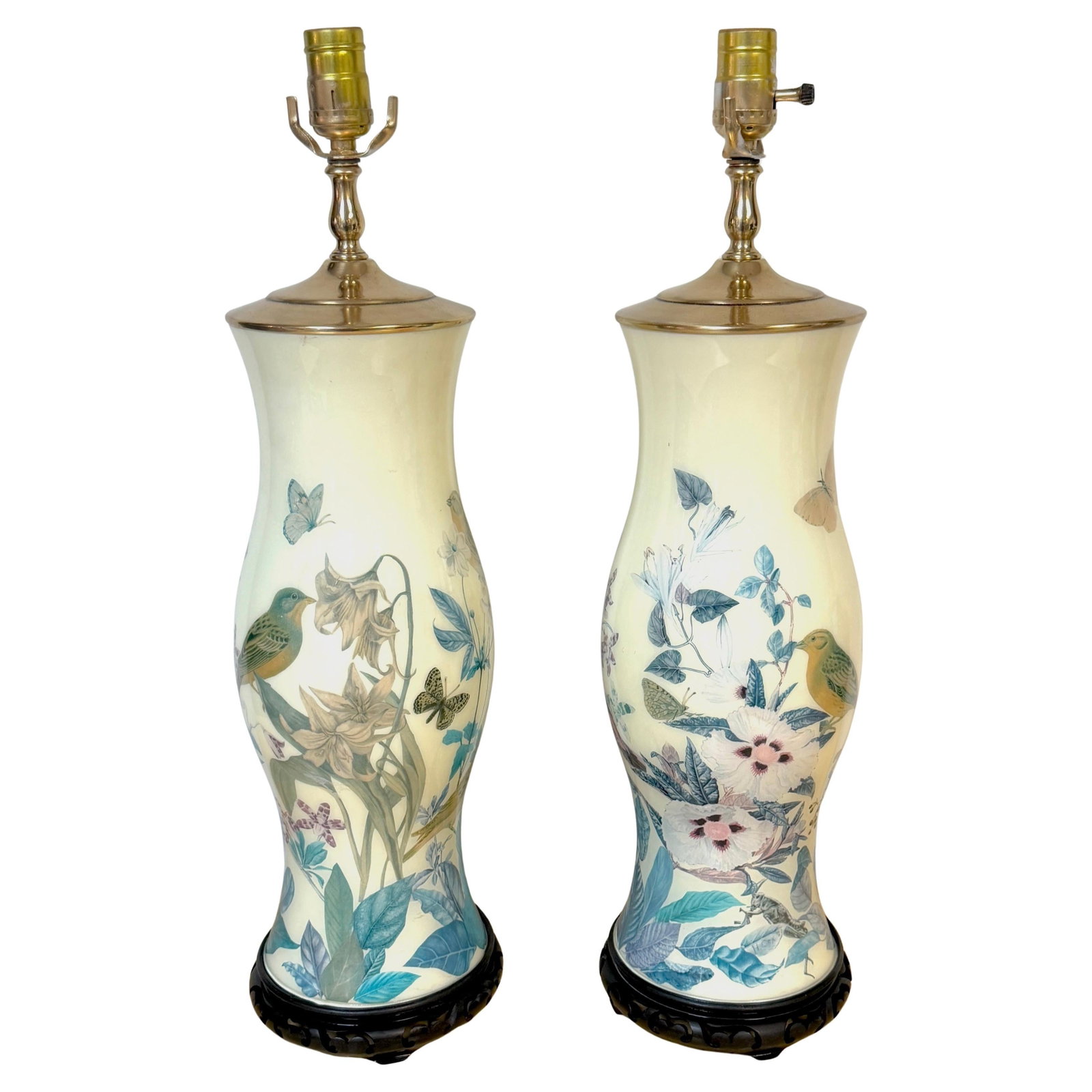 Set of 2 English Decoupage Botanical Bird Table Lamps Yellow Glass 1970s: Set of 2 English Decoupage Botanical Bird Table Lamps Yellow Glass 1970s This pair of English decoupage lamps from the 1970s features vase-form bodies with a softly glowing yellow ground, adorned with