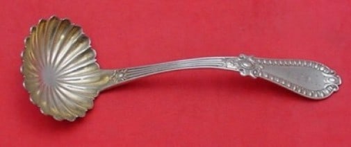 Wood Hughes Gadroon coin silver gravy ladle 7 1 4 inch scalloped bowl (1 of 1)