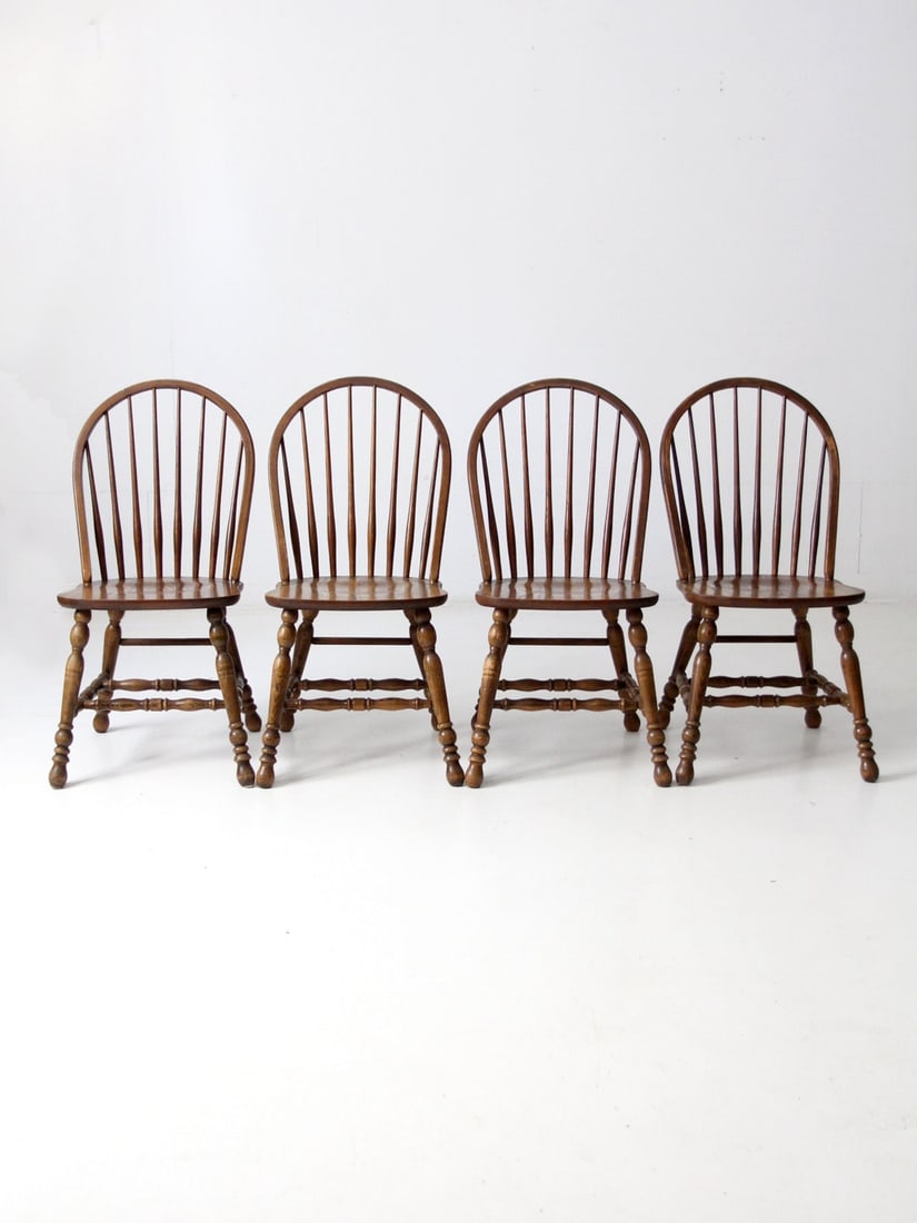 Cochrane Windsor Style Vintage Dining Chairs Set of 4 (1 of 10)