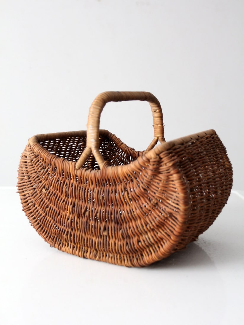 Charming Vintage Wicker Gathering Basket for Farmhouse Decor (1 of 12)