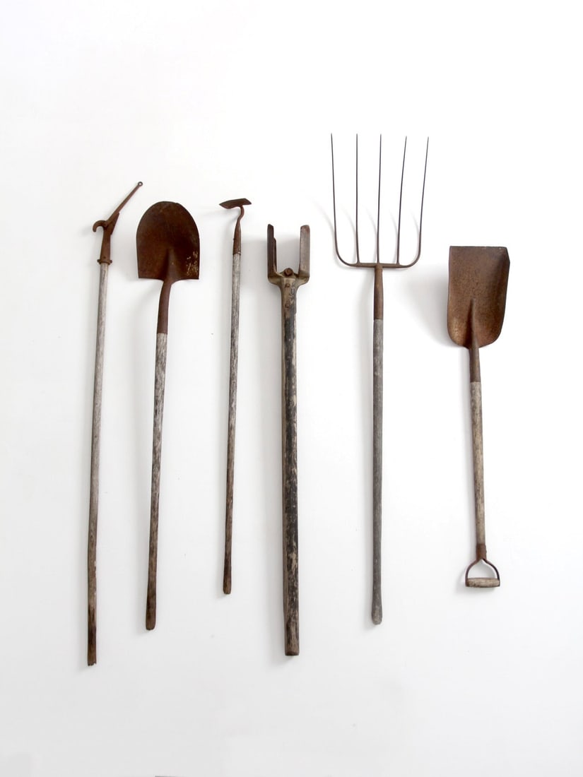 Six Vintage Farm Tools Wall Display Set (1 of 18)